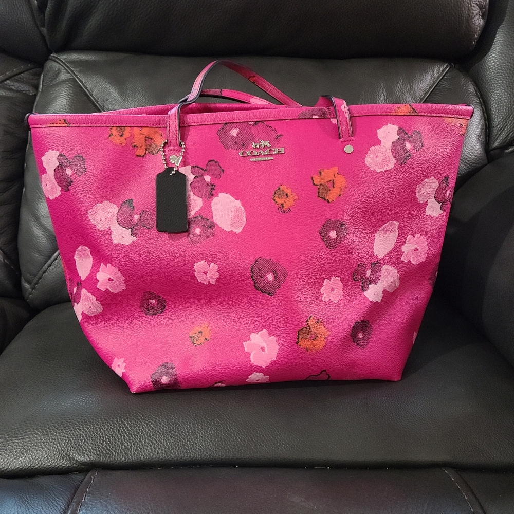 COACH Tote, Wallet and Card Holder